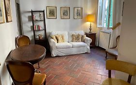 Florence Medici Apartment